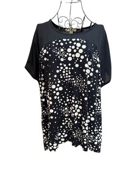 Sejour Black Top with White Dot Pattern 2X